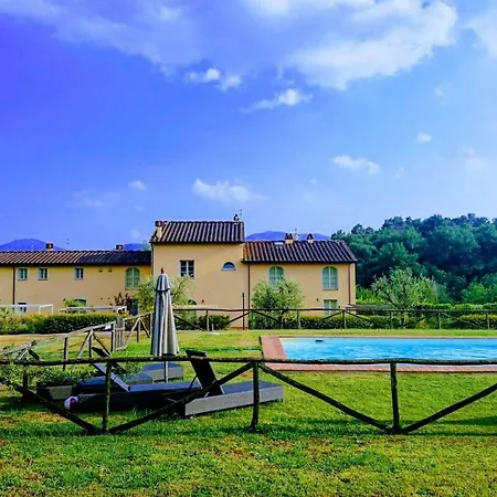 Sunnyside Pool And Relax In Hills *